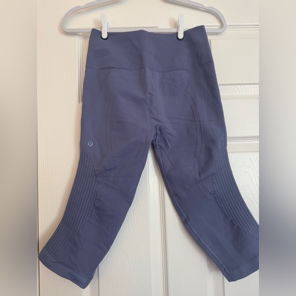Lululemon Flow & Go Crop - Picture 7 of 13